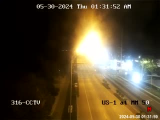 Traffic Cam I-95 at Southwest 26th Road Player