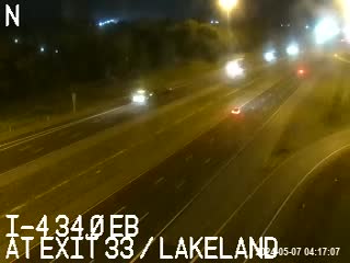 Traffic Cam I-4 EB  at Exit 33 / Lakeland Player