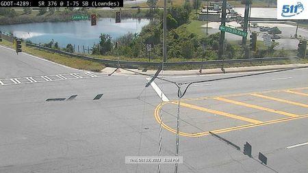 Twin Lakes: GDOT-CAM-I-75-5.00--1 Traffic Camera