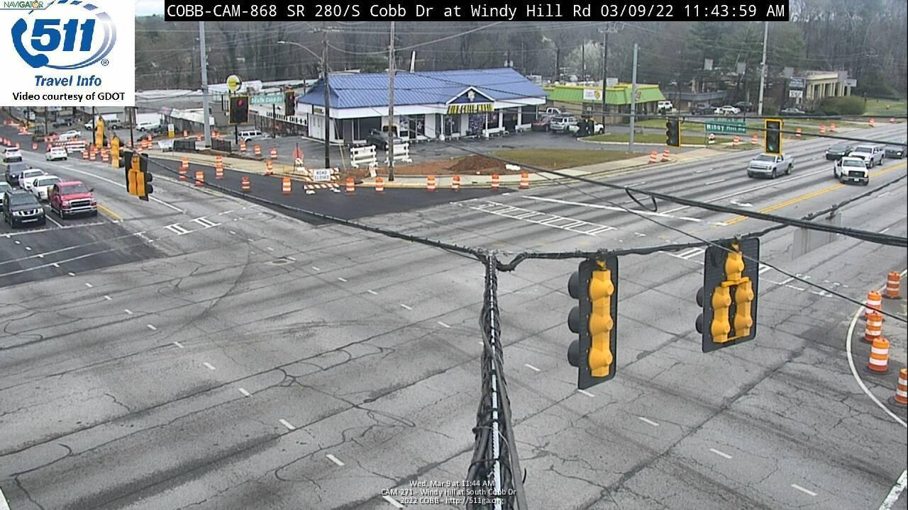 Traffic Cam Smyrna Grove: COBB-CAM- Player