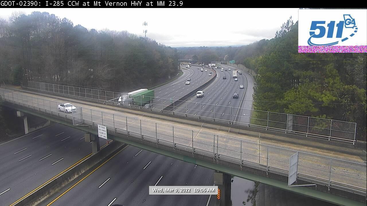 Traffic Cam I-285 WB at Mt Vernon Hwy Player