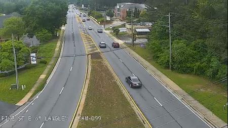 Traffic Cam Lawrenceville: 112121--2 Player