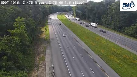 Traffic Cam Macon: 104742--2 Player