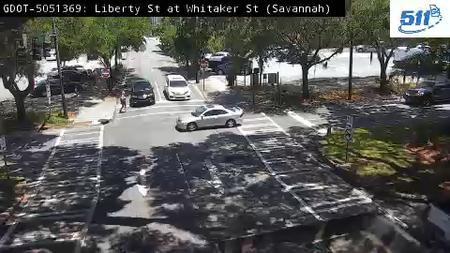 Traffic Cam Savannah Historic District: 105769--2 Player
