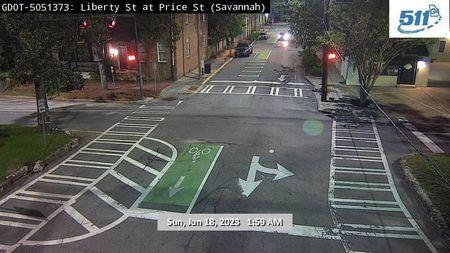 Traffic Cam Savannah Historic District: SAV-CAM-044--1 Player