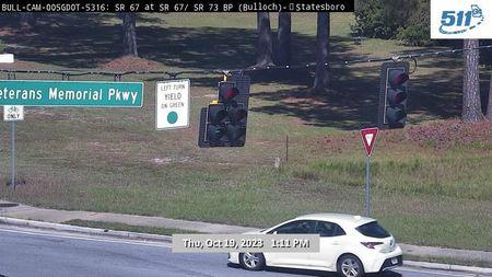 Traffic Cam Statesboro: BULL-CAM-005--1 Player