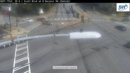 Traffic Cam North Decatur: DEK-CAM-008--1 Player