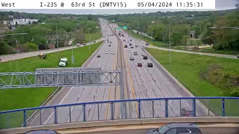 DM - I-235 @ 63rd St (15) Traffic Camera