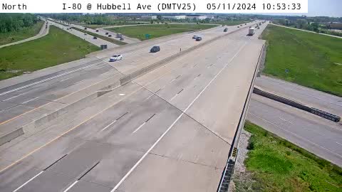 Traffic Cam DM - I-80 EB @ Hubbell ave (25) Player
