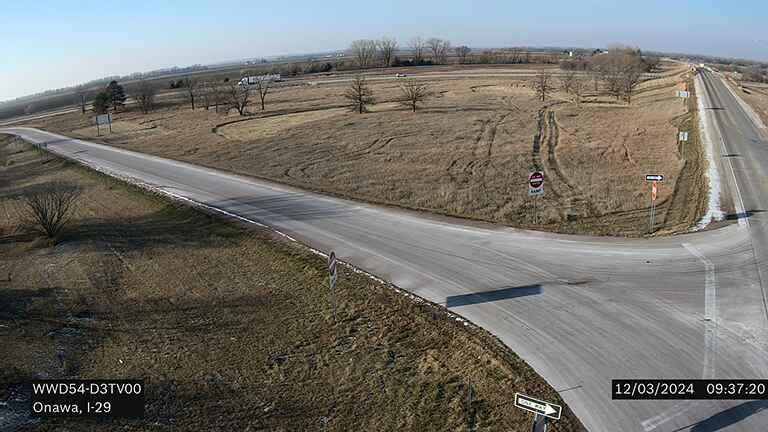 Traffic Cam Onawa: WWD - I-29 @ IA 175 in Player