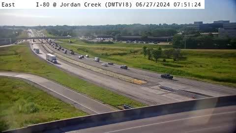 West Des Moines: DM - I-80 @ Jordan Creek (18) Traffic Camera