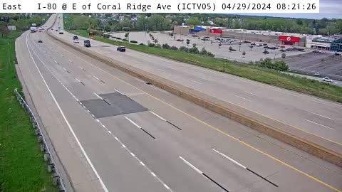 Coralville: IC - I-80 @ East of Coral Ridge Ave (05) Traffic Camera
