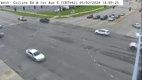 Cedar Rapids: CR - Collins Rd @ 1st Ave E (42) Traffic Camera
