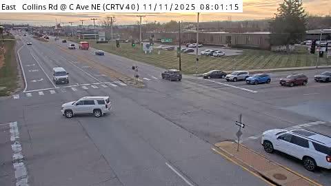 Traffic Cam Cedar Rapids: CR - Collins Rd @ C Ave NE (40) Player