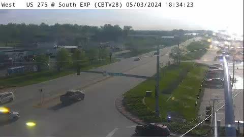 Traffic Cam Council Bluffs: CB - US 275 @ South Expressway (28) Player