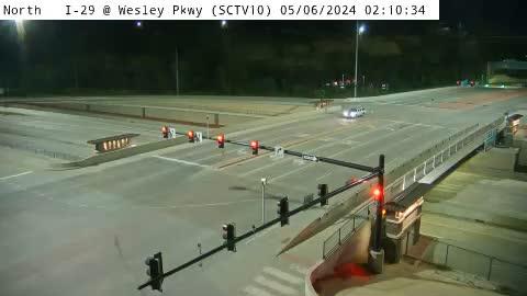 Traffic Cam Sioux City: SC - I-29 @ Wesley Parkway (10) Player