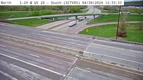 Traffic Cam Sioux City: SC - I-29 @ US 20 - South (05) Player