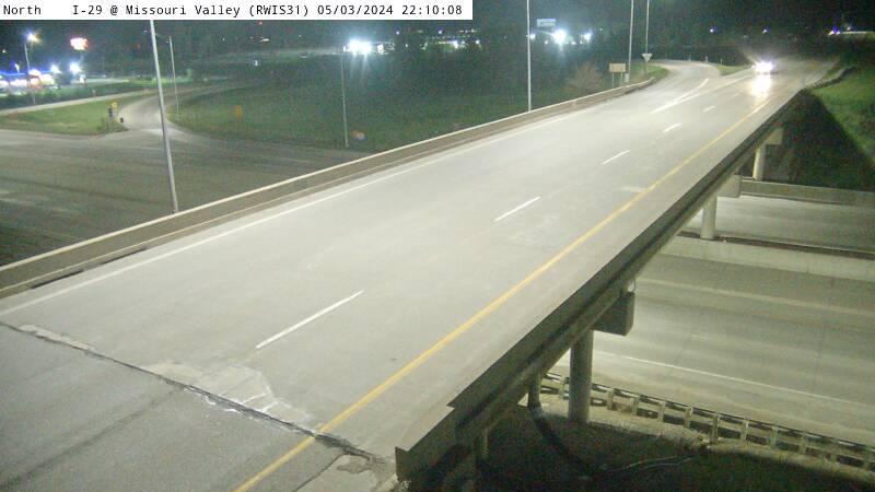 Missouri Valley: R31: I-29 SB Bridge Traffic Camera