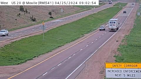 Traffic Cam Moville: R41: US 20 East - West Lanes Player