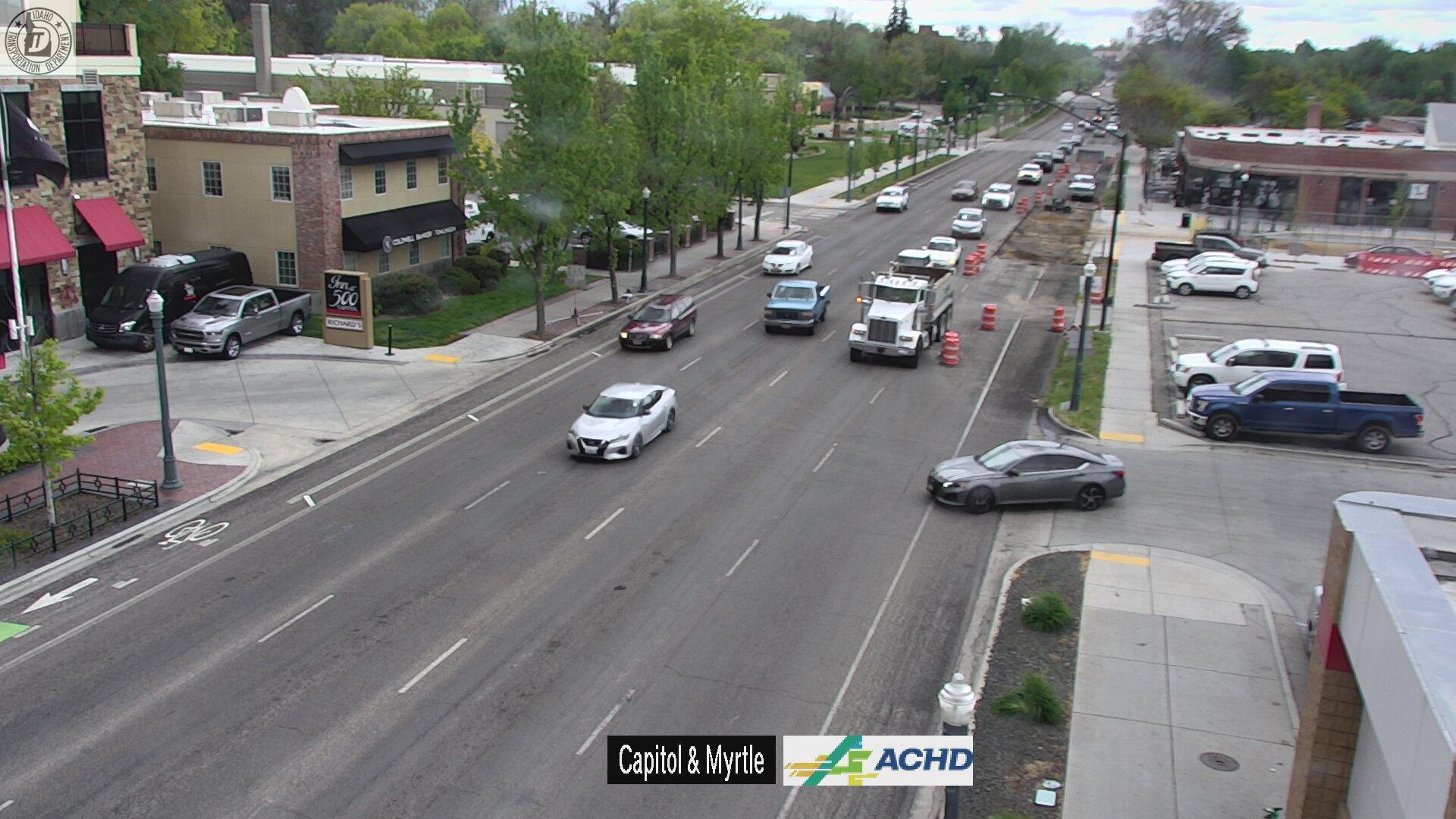 Traffic Cam Downtown: US-20: Capitol Blvd Player
