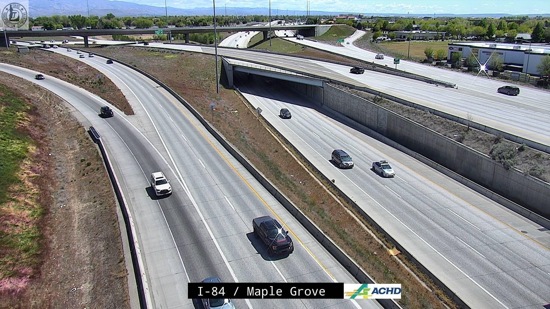 Traffic Cam Boise: I-84: Maple Grove Rd Player