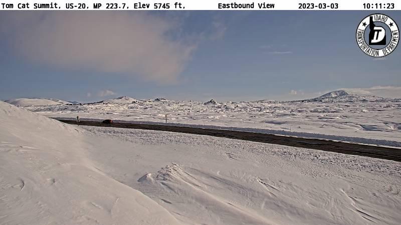 Traffic Cam Butte › East: US 93: Tom Cat Summit: East Player