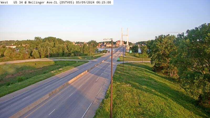 Traffic Cam Gulf Port: D5 - US 34 @ Mellinger Ave - IL (05) Player