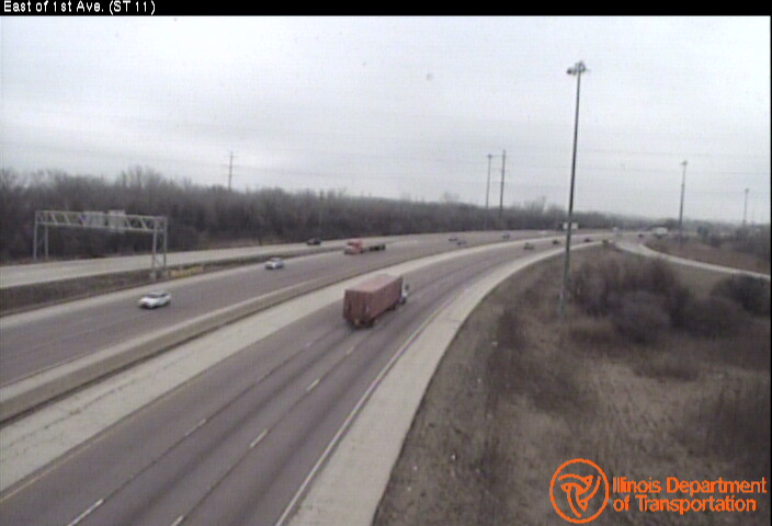 Traffic Cam I-55 east of IL-171 (First Ave) Player