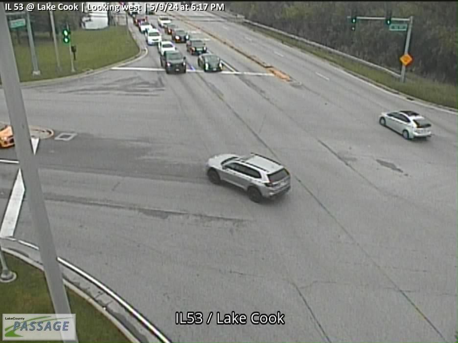 Traffic Cam IL 53 at Lake Cook - W Player