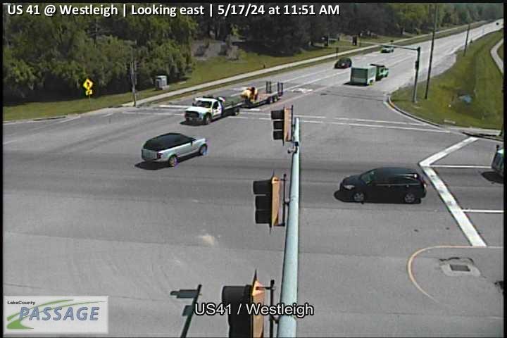 Traffic Cam US 41 at Westleigh - E Player