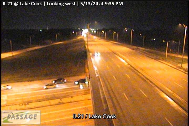 Traffic Cam IL 21 at Lake Cook - W Player