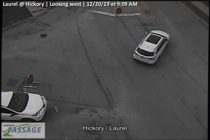 Traffic Cam Laurel at Hickory - W Player