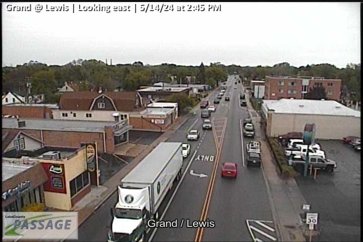 Traffic Cam Grand at Lewis - E Player