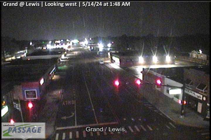 Traffic Cam Grand at Lewis - W Player