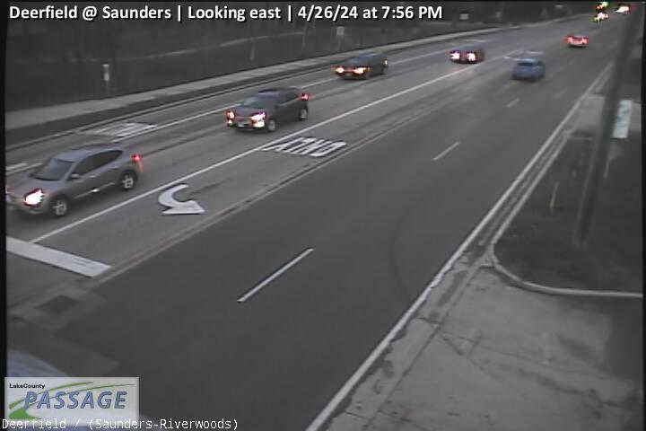Traffic Cam Deerfield at Saunders - E Player