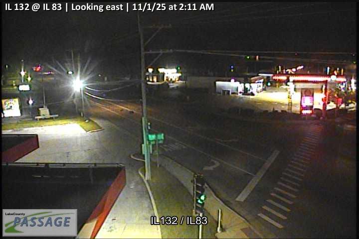 Traffic Cam IL 132 at IL 83 - E Player