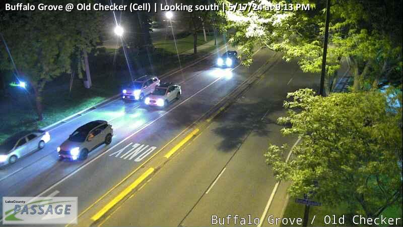 Traffic Cam Buffalo Grove at Old Checker (Cell) - S Player