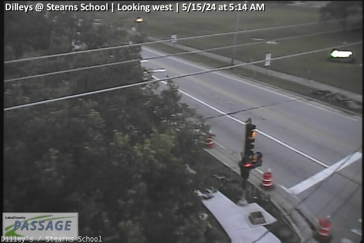 Traffic Cam Dilleys at Stearns School - W Player