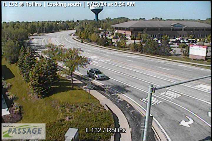 Traffic Cam IL 132 at Rollins - S Player