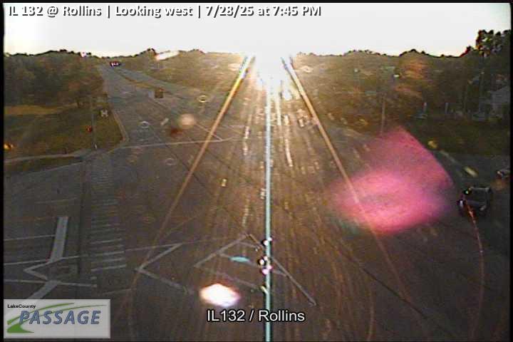 Traffic Cam IL 132 at Rollins - W Player