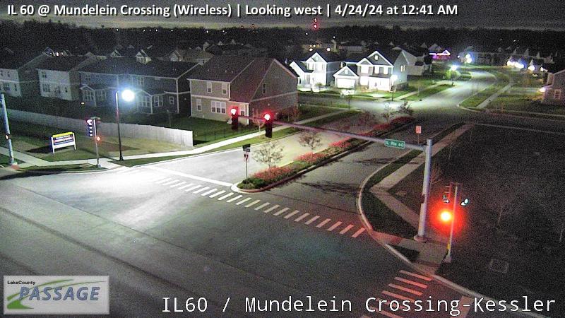 Traffic Cam IL 60 at Mundelein Crossing (Wireless) - W Player