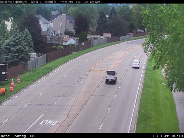 Traffic Cam Fabyan Pkwy at Western Ave Player