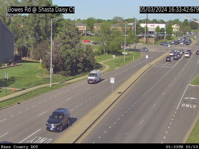 Traffic Cam Bowes Rd at Shasta Daisy Ct Player