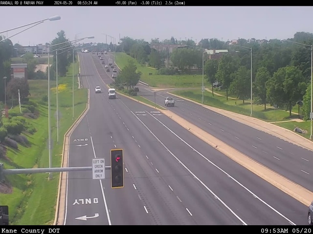 Traffic Cam Randall Rd at Fabyan Pkwy Player