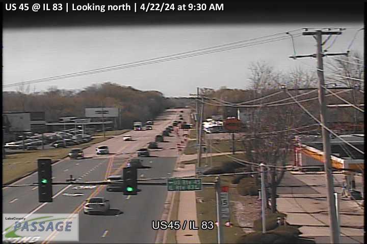 Traffic Cam US 45 at IL 83 - N Player