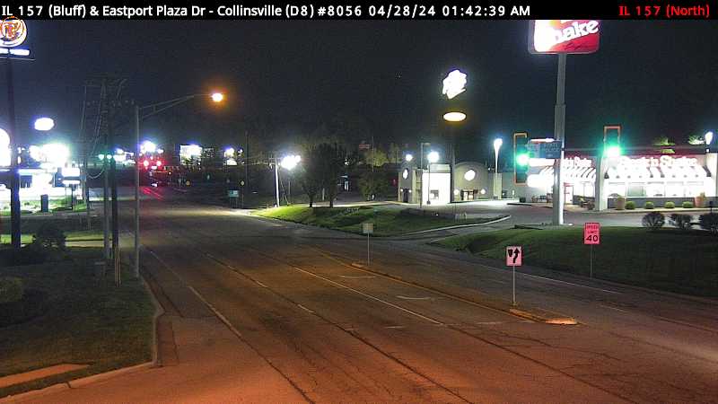 IL 157 (Bluff Rd.) at Eastport Plaza Dr. (#8056) - N Traffic Camera