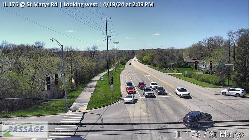 Traffic Cam IL 176 at St Marys Rd - W Player