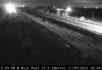 I-39 SB at Mile Post 73.9 (#3019) - N Traffic Camera