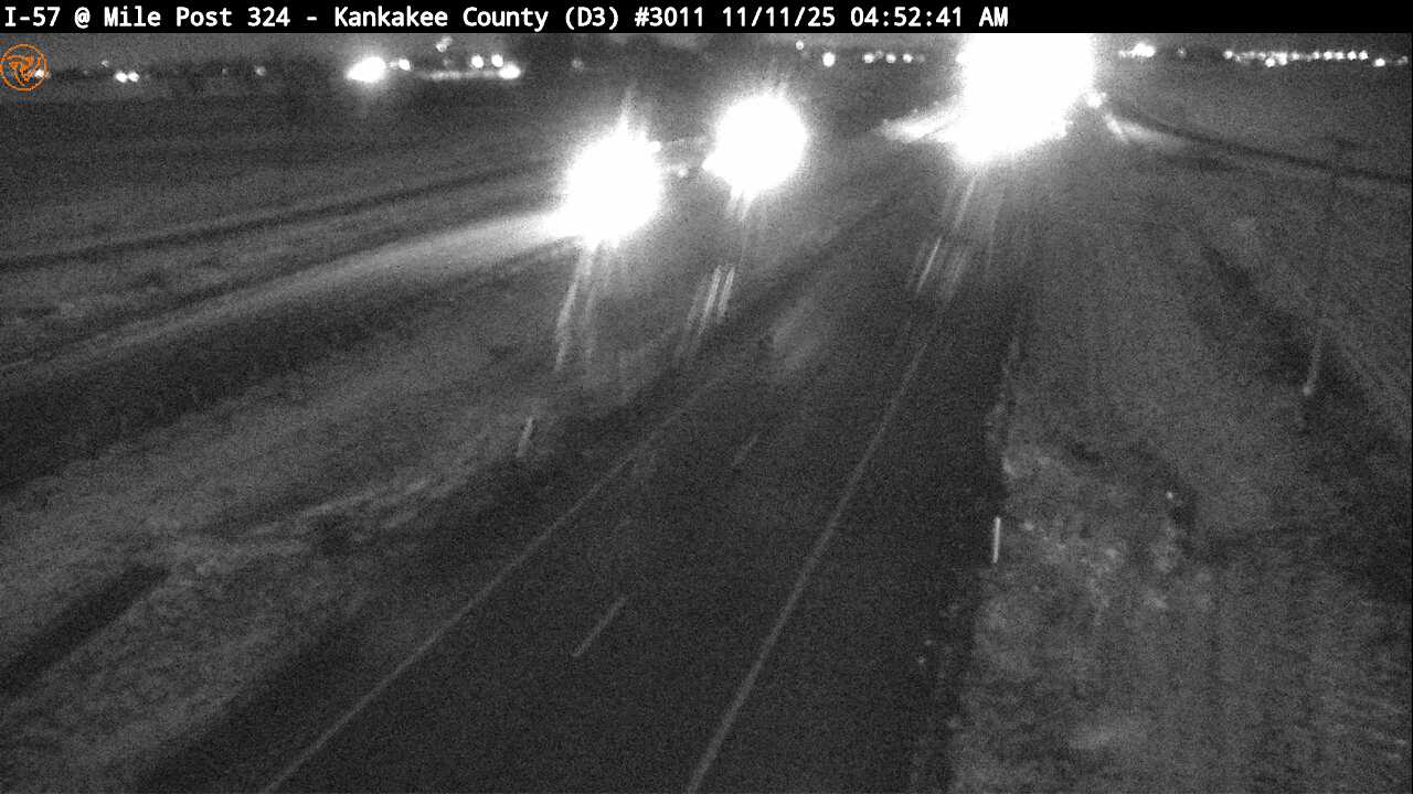 I-57 SB at Mile Post 324 (#3011) - S Traffic Camera