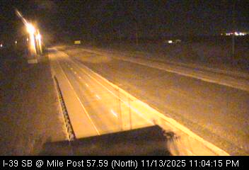 Traffic Cam I-39 SB at Mile Post 57.59 (#3014) - N Player